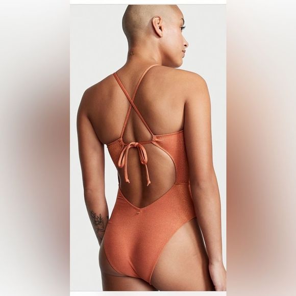 VICTORIA'S SECRET SWIM Ruched Shine Cutout One-Piece Swimsuit - Picture 2 of 3